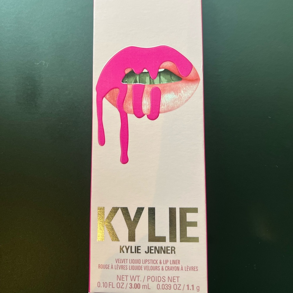 Brand new Kylie lip kit!